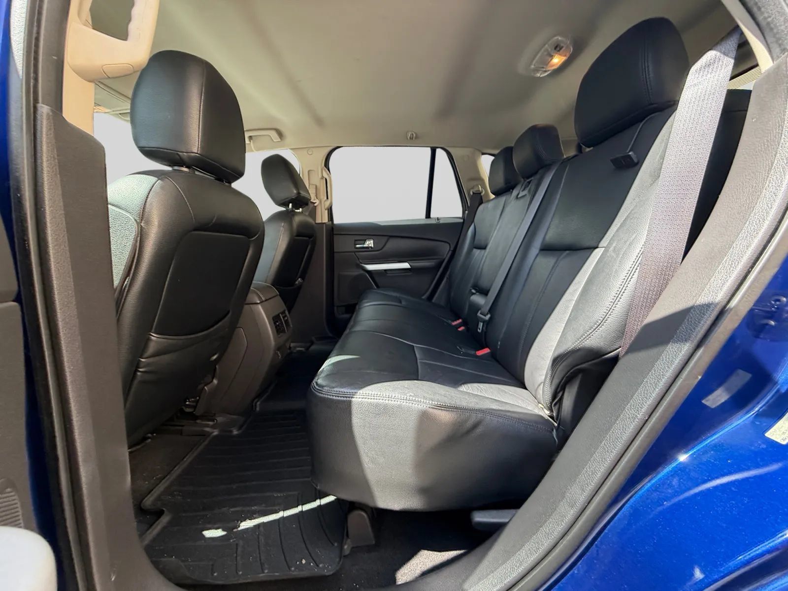 Used 2013 Ford Edge SE FWD image 13