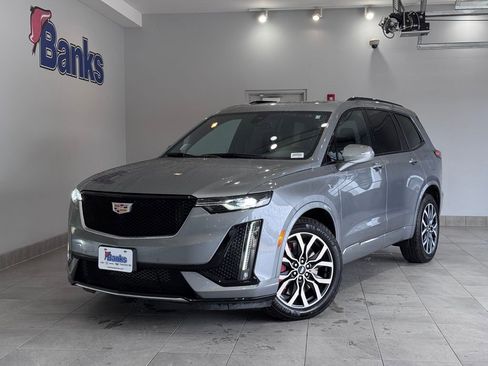 Certified 2024 Cadillac XT6 Sport image 2