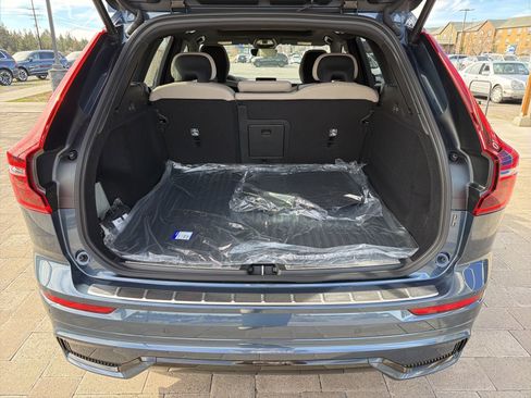 New 2026 Volvo XC60 B5 Plus w/ Protection Package Premier image 9