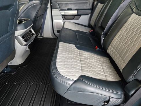 Used 2024 Ford F250 Limited image 30