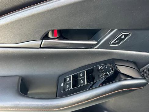 Certified 2025 MAZDA CX-30 Carbon image 10
