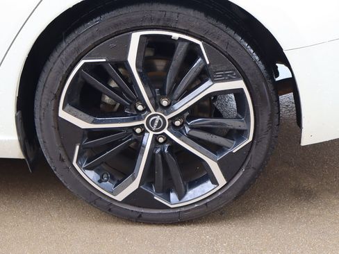 Used 2025 Nissan Altima 2.5 SR FWD image 26