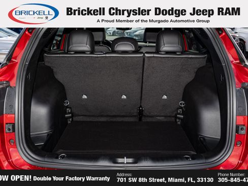 New 2026 Jeep Compass Latitude image 9