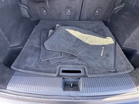 Certified 2023 Nissan Rogue S image 17