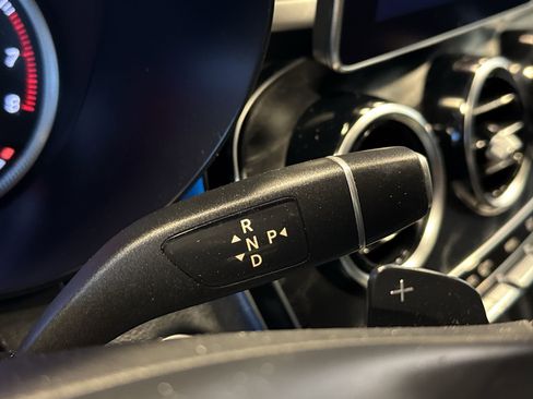 Used 2019 Mercedes-Benz GLC 300 GLC 300 w/ Multimedia Package image 20