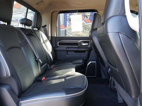 Used 2022 RAM 2500 Laramie AWD/4WD image 11