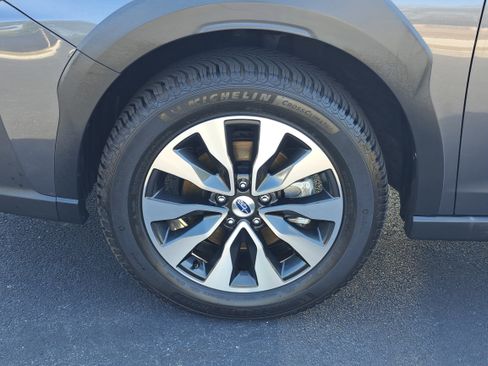 Certified 2023 Subaru Outback Limited XT image 10