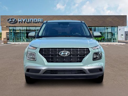 New 2026 Hyundai Venue SE FWD image 12