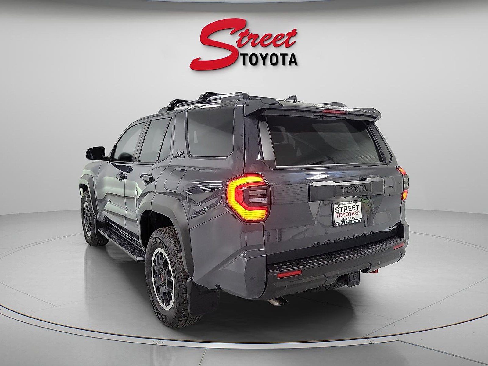 Certified 2026 Toyota 4Runner TRD Off-Road Premium AWD/4WD image 2