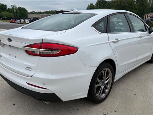 Used 2020 Ford Fusion SEL FWD image 5