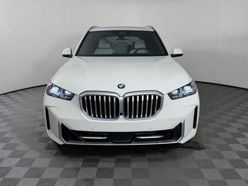 New 2026 BMW X5 sDrive40i image 6