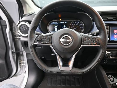 Certified 2023 Nissan Versa SV image 7
