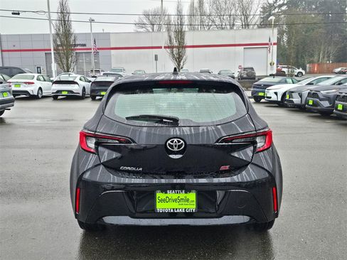 New 2026 Toyota Corolla SE image 6