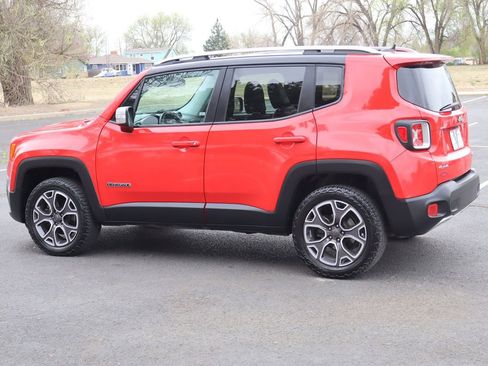 Used 2016 Jeep Renegade Limited image 8