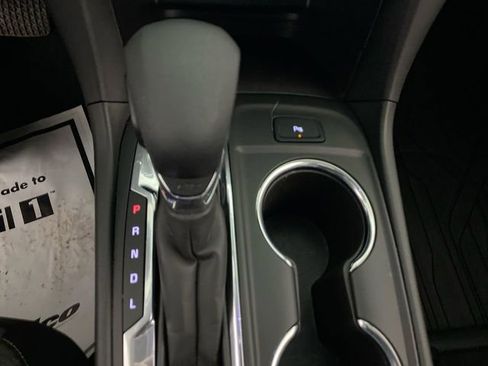 Used 2023 Chevrolet Equinox LT image 35