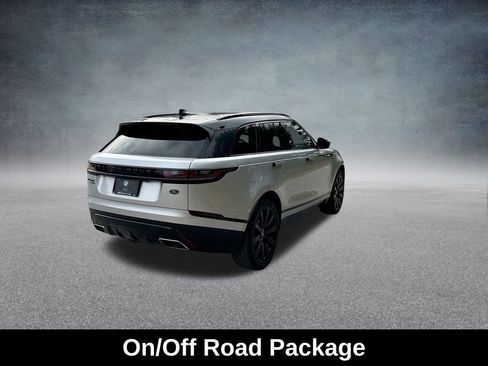 Used 2018 Land Rover Range Rover Velar R-Dynamic HSE image 9