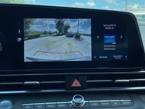 New 2026 Hyundai Elantra Limited FWD image 16