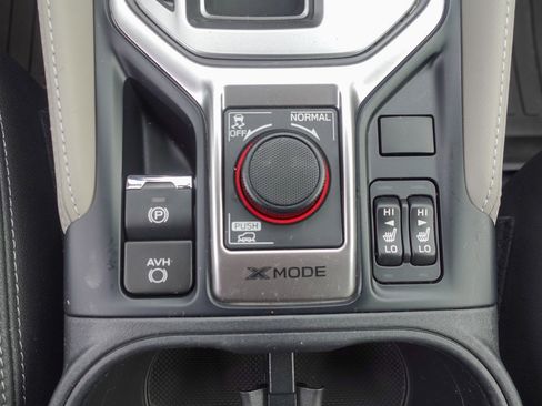 Used 2024 Subaru Forester Premium image 21