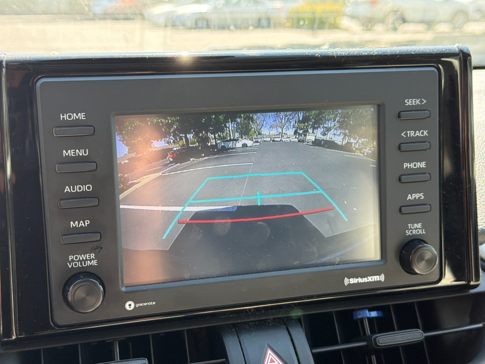 Used 2022 Toyota RAV4 XLE w/ Convenience Package FWD image 15