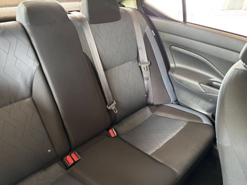 Used 2025 Nissan Versa SV FWD image 36