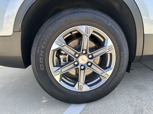 Used 2023 Chevrolet Blazer LT w/ Driver Confidence Package image 7