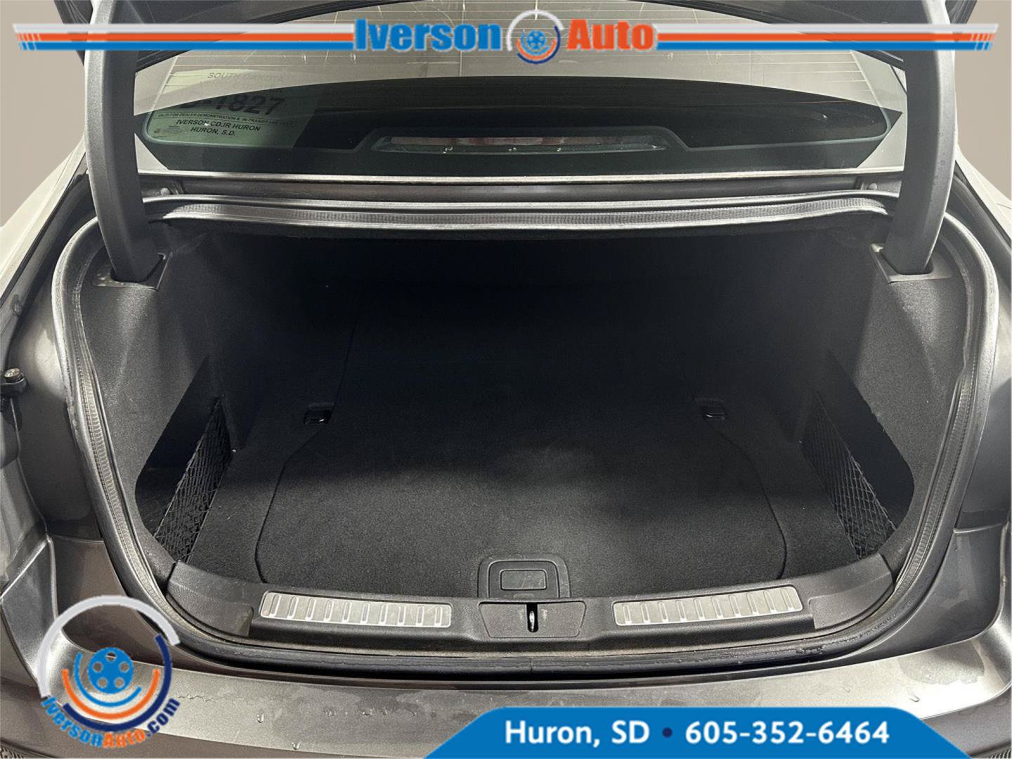 Used 2019 Lincoln Continental Select w/ Continental Climate Package AWD/4WD image 9