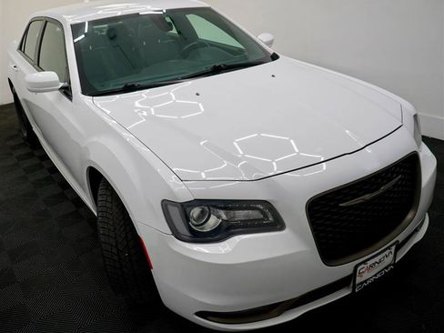 Used 2016 Chrysler 300 S w/ Light Group image 10
