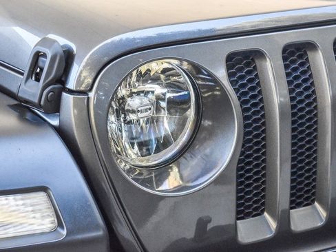 Used 2021 Jeep Wrangler Unlimited Sport AWD/4WD image 8