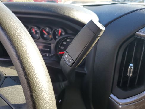 New 2025 GMC Sierra 3500 Pro w/ Convenience Package image 17