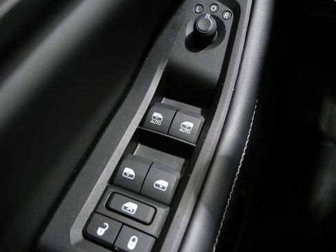 Used 2024 Jeep Grand Cherokee Altitude AWD/4WD image 13