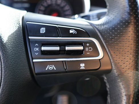 Used 2023 Kia Stinger GT2 image 48