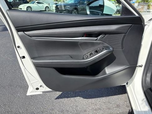 New 2026 MAZDA MAZDA3 s FWD image 7