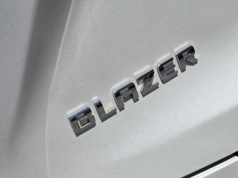Certified 2020 Chevrolet Blazer LT w/ Sound & Technology Package FWD image 9