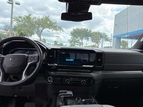 Used 2024 Chevrolet Silverado 1500 ZR2 w/ ZR2 Bison Edition AWD/4WD image 10