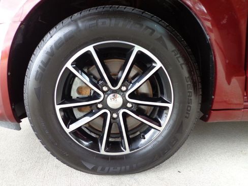 Used 2019 Dodge Grand Caravan GT FWD image 8