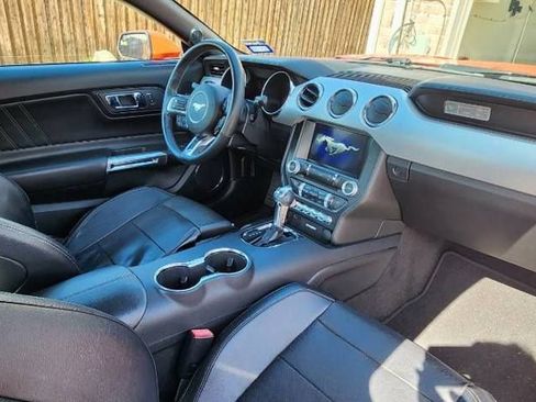 Used 2016 Ford Mustang GT Premium RWD image 2