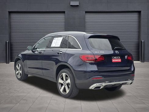Used 2022 Mercedes-Benz GLC 300 w/ Premium Package Lite image 3