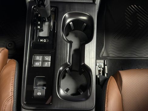 New 2026 Subaru Outback Touring XT image 37