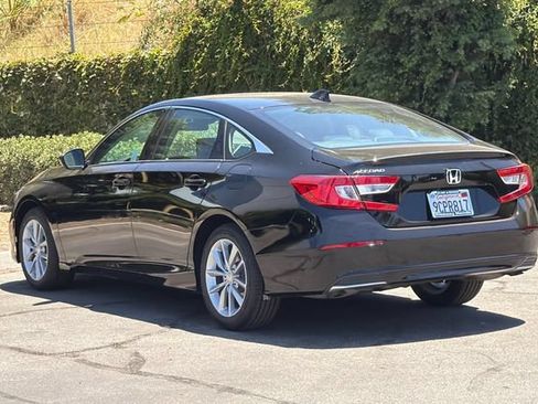 Certified 2022 Honda Accord LX image 6