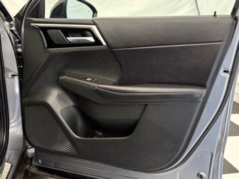 Used 2023 Mitsubishi Outlander SE AWD/4WD image 26