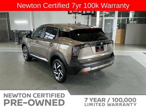 Used 2025 Nissan Kicks SV FWD image 20