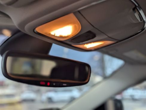 Used 2019 Jeep Cherokee Trailhawk w/ Comfort/Convenience Group image 38