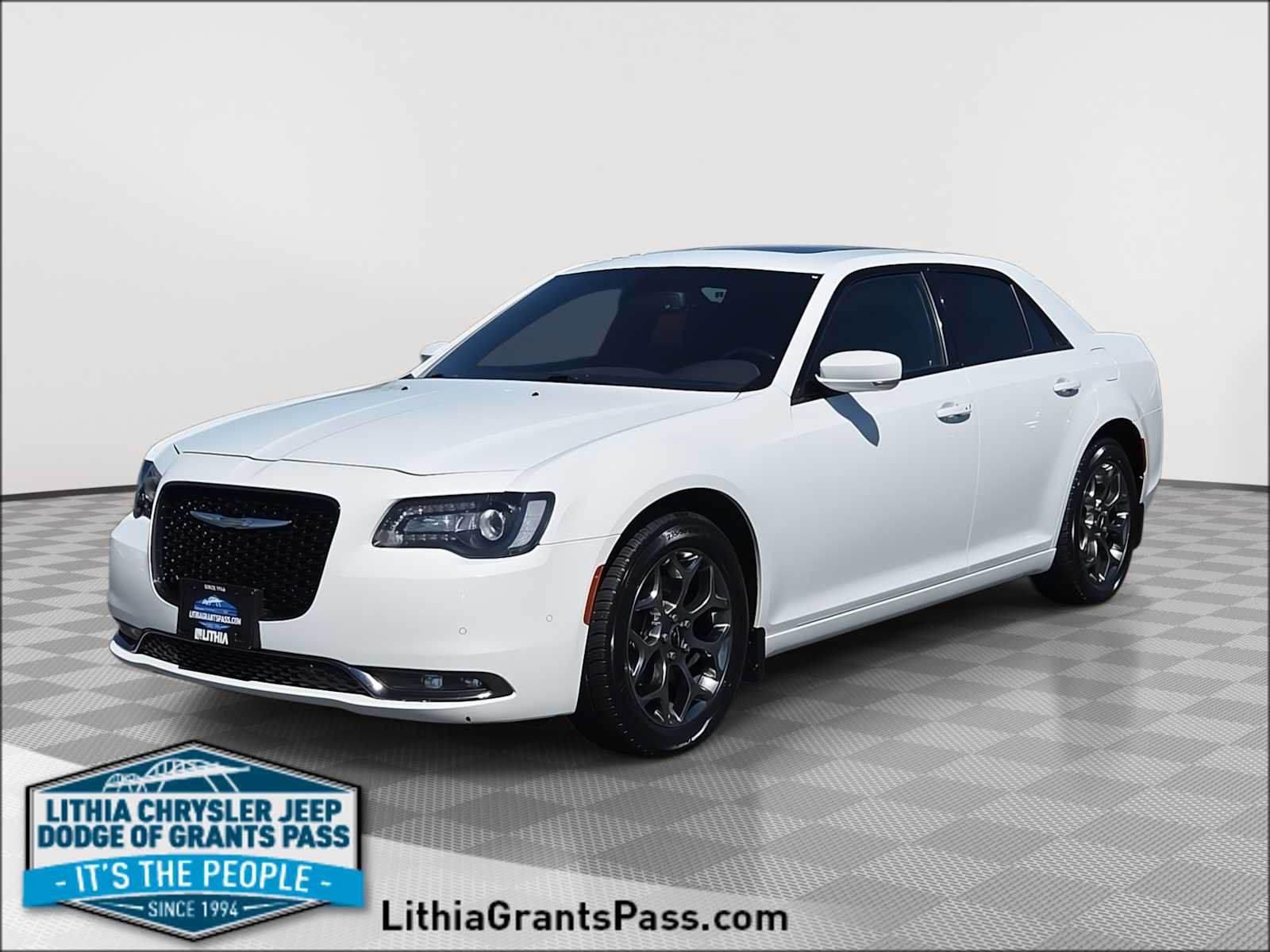 Used 2017 Chrysler 300 S w/ 300S Premium Group AWD/4WD image 1