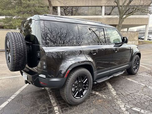 New 2026 Land Rover Defender 110 S AWD/4WD image 6