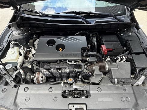 Used 2020 Nissan Altima 2.5 SV FWD image 32
