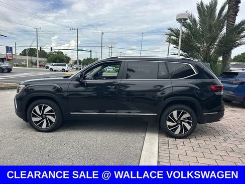 Certified 2025 Volkswagen Atlas SEL AWD/4WD image 9