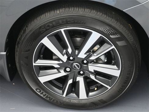 New 2025 Nissan Versa SV w/ Trunk Package image 6