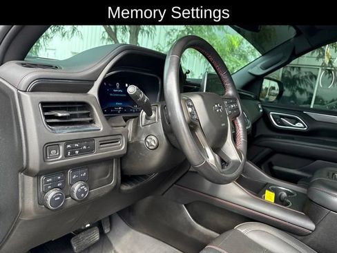 Used 2023 Chevrolet Suburban RST w/ Luxury Package AWD/4WD image 10