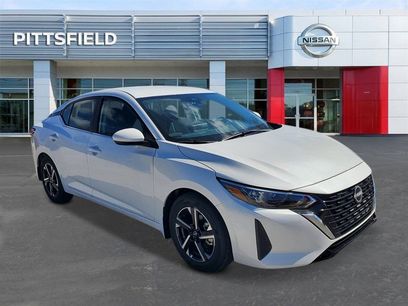 New 2025 Nissan Sentra SV w/ All-Weather Package