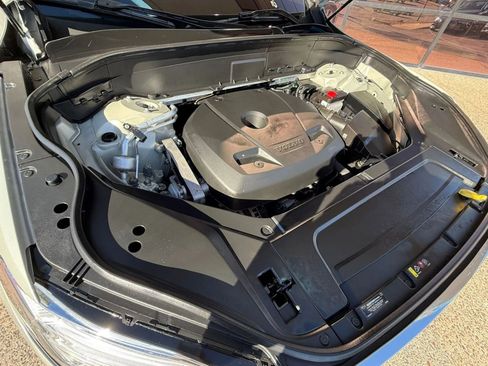 Used 2020 Volvo XC90 T6 Inscription w/ Protection Package image 20